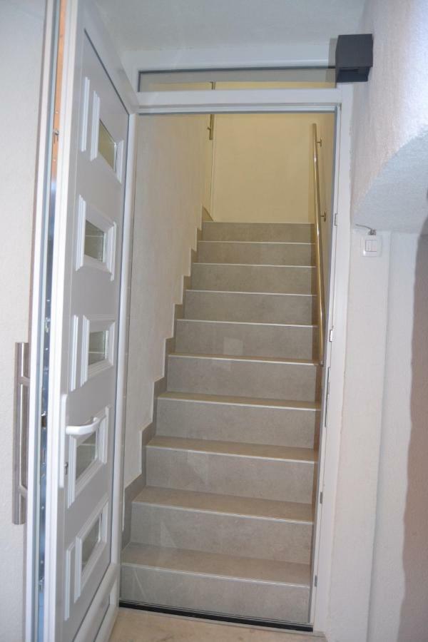Apartment Lavanda Sinj Extérieur photo